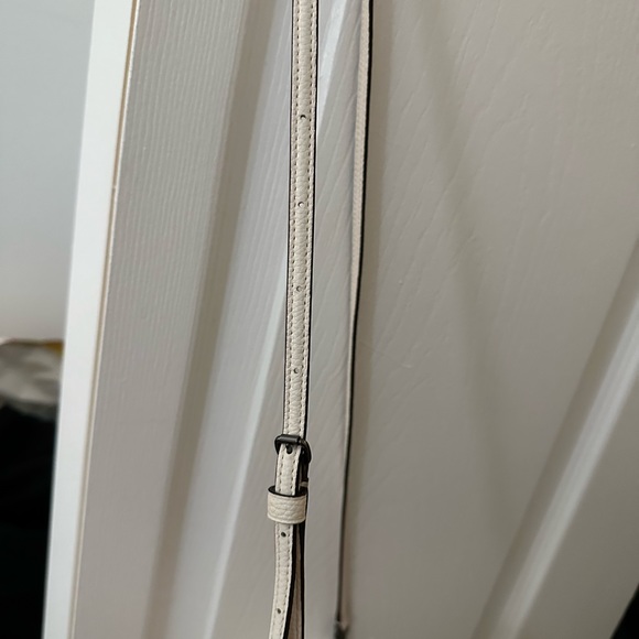 New Coach Ivory Studded Wallet on a Chain - Picture 9 of 11